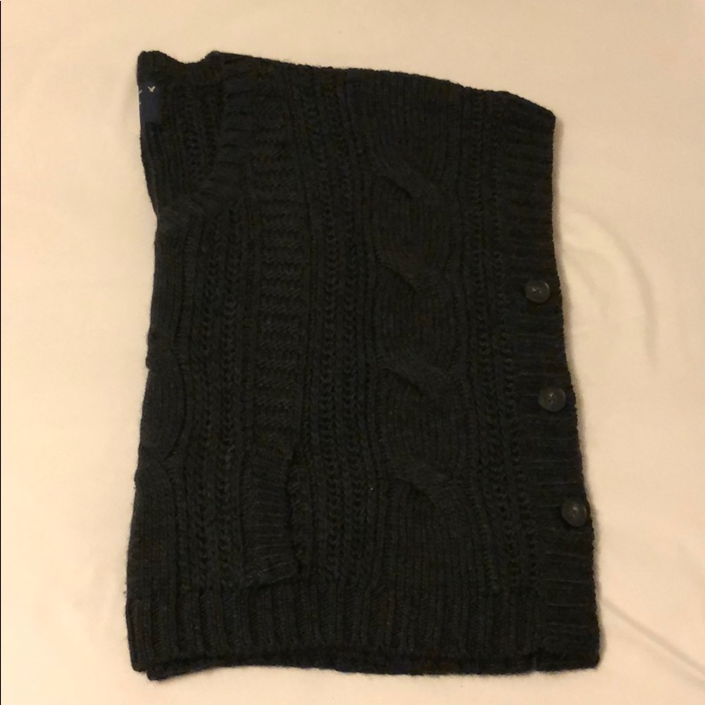 American Eagle gray knit poncho sweater size M